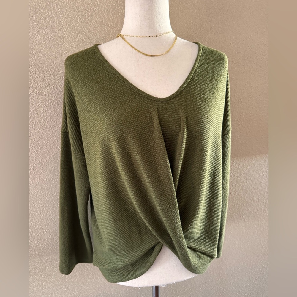 Front twist soft sweater in olive green - Picture 4 of 10